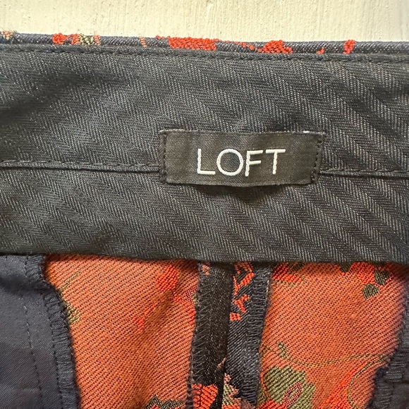 LOFT Marisa Fit Floral Dress Pants Size 14 Navy & Red Tapestry Brocade - Picture 2 of 11
